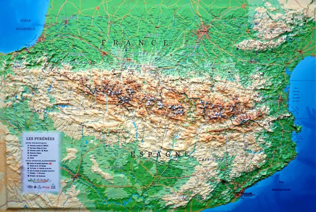 Reliefkarte_Pyrenees